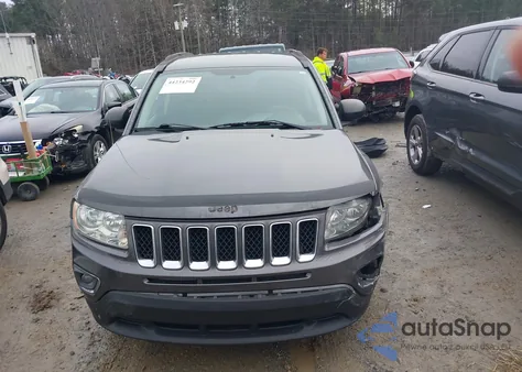 2015 Jeep Compass Sport z USA, uszkodzony, nr VIN 1C4NJCBA8FD170571